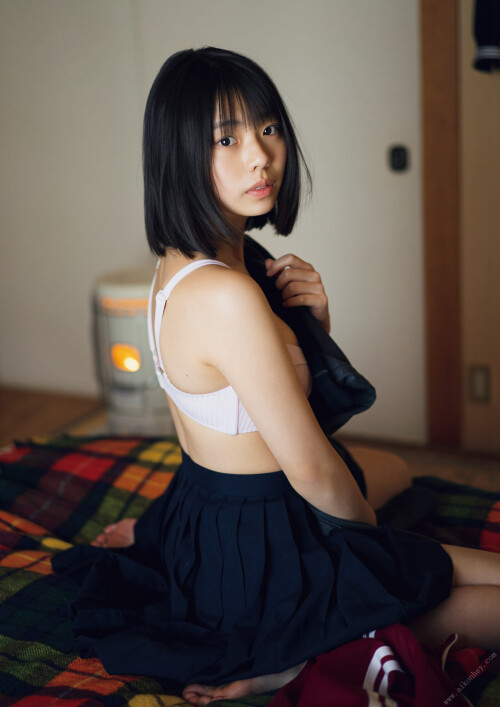 78588A61lOZ24MWMzMRMw.md.jpg