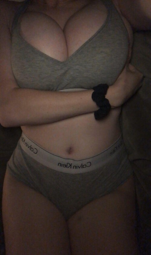 8tr1jrit0yt71303e244a8d39c69f.md.jpg
