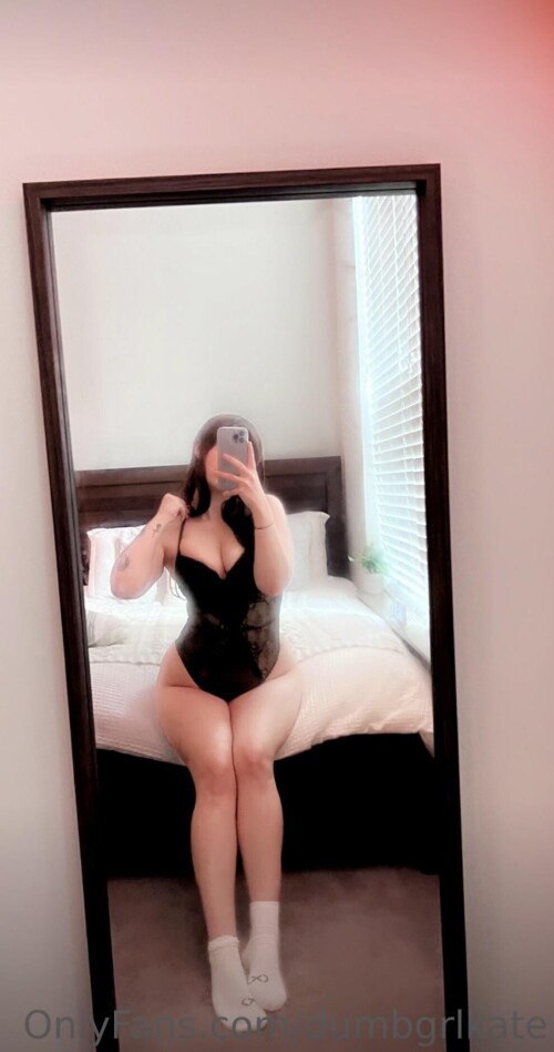 Dumbgrlkate Nude Leaked Onlyfans Photo Dumbgrlkate Nude Leaked Onlyfans Photo