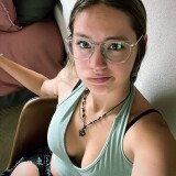 B8D266D6-35AC-4674-8137-CE8295637C2F