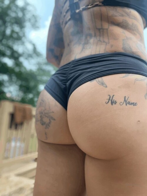 Kinessa Johnson / madaamhuntress Nude Leaked Onlyfans Photo Kinessa Johnson / madaamhuntress Nude Leaked Onlyfans Photo