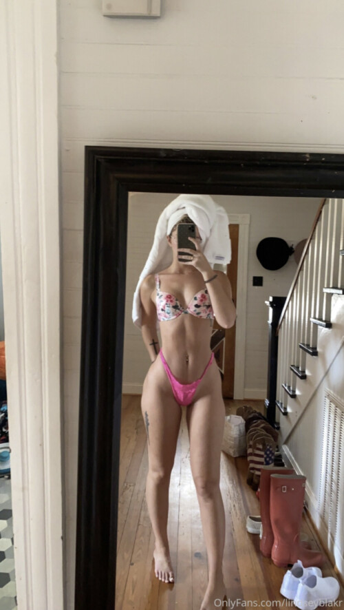 lindseyblakr Nude Leaked Onlyfans Photo lindseyblakr Nude Leaked Onlyfans Photo