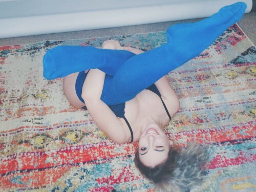 Itsrainingneon Nude Leaked Onlyfans Photo