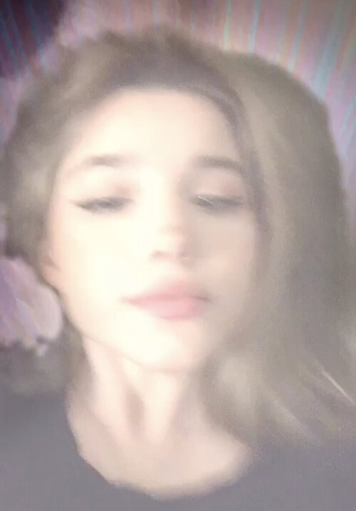 EnYnymBXYAArMrB.md.jpg