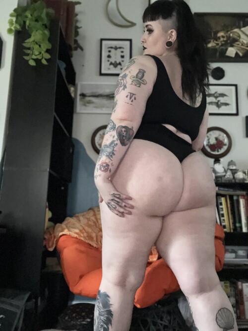Mistressbatty | Bunnyrosexx Nude Leaked Onlyfans Photo Mistressbatty | Bunnyrosexx Nude Leaked Onlyfans Photo