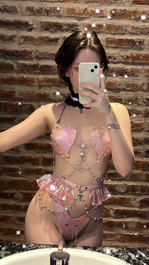 Moondays Nude Leaked Onlyfans Photo Moondays Nude Leaked Onlyfans Photo