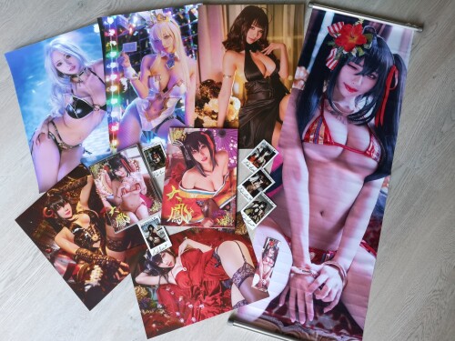 HaneAme--0-3-Physical-product-twitter.com-Frickel_HF-HaneAme-x-Taihou-Cosplay-Photobook-other-goodies-1.md.jpg