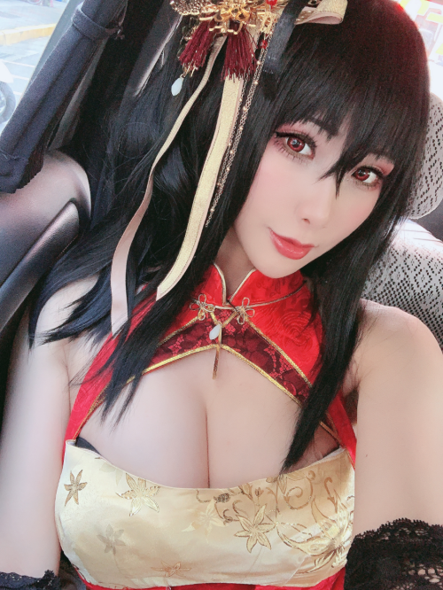 HaneAme--as-Taihou---Phoenixs-Spring-Song-selfies-06-patreon.com-Azur-Lane-Taihou-Qipao-Announcement-for-February-rewards-post_filece0149d2980cd4e4.md.png