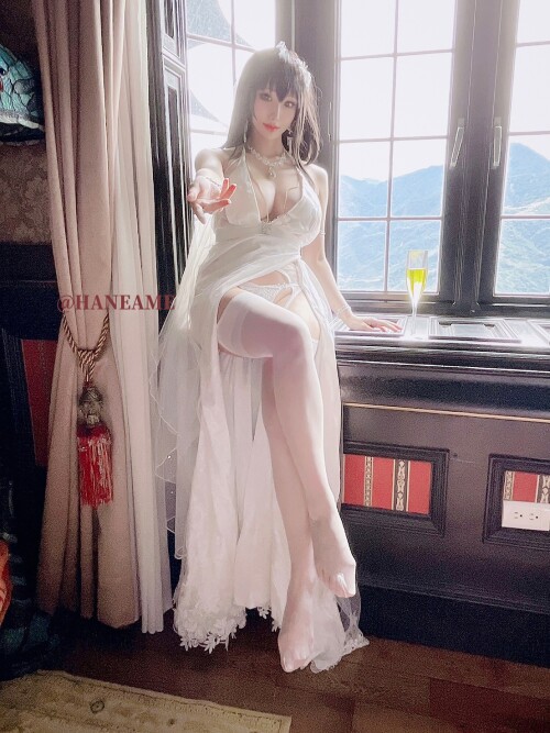 HaneAme--as-Taihou---Wedding-selfies-10-exhentai.org-Azur-Lane-Taihou-Wedding-29_SELF_T.md.jpg