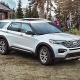 JDPA_2021-Ford-Explorer-Platinum-White-Front-Quarter-View