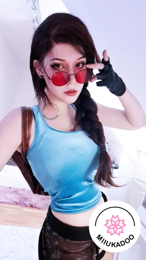 Lara_Croft-30.md.jpg