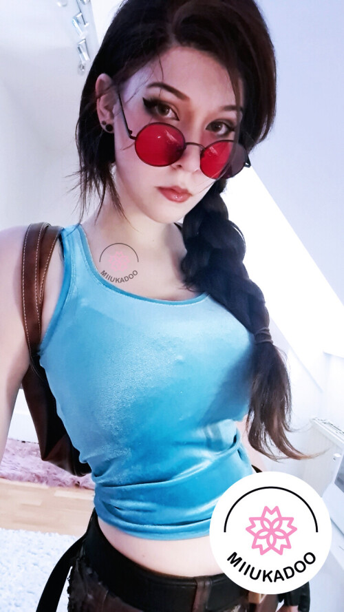 Lara_Croft-32.md.jpg
