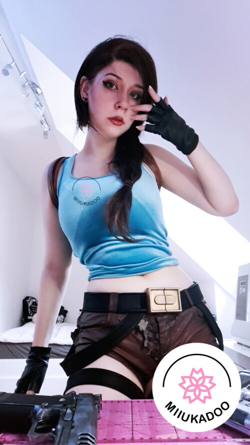 Lara_Croft-35.md.jpg