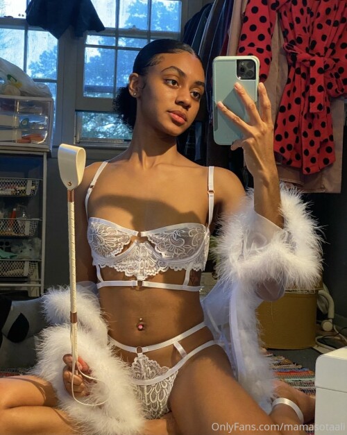 Maria S Moon aka Mamasotaali Nude Leaked Onlyfans Photo Maria S Moon aka Mamasotaali Nude Leaked Onlyfans Photo