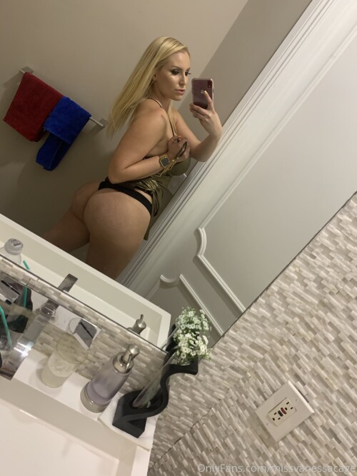 MissVanessaCage-OnlyFans-116244528.md.jpg