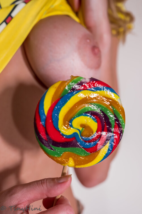 Tinyhini Nude Leaked Onlyfans Photo