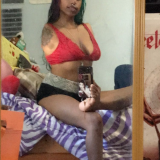 model profile picture