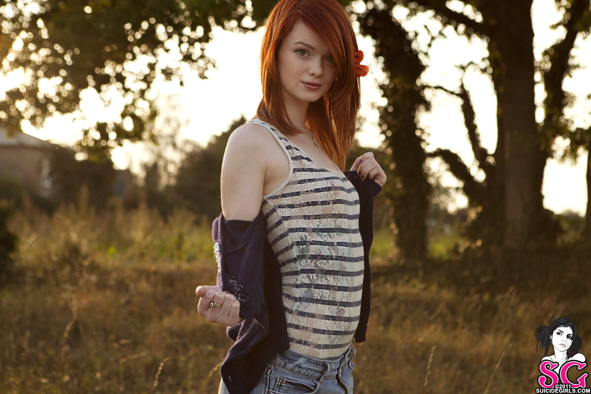 SuicideGirls-Lass---English-Sunset-04.jpg