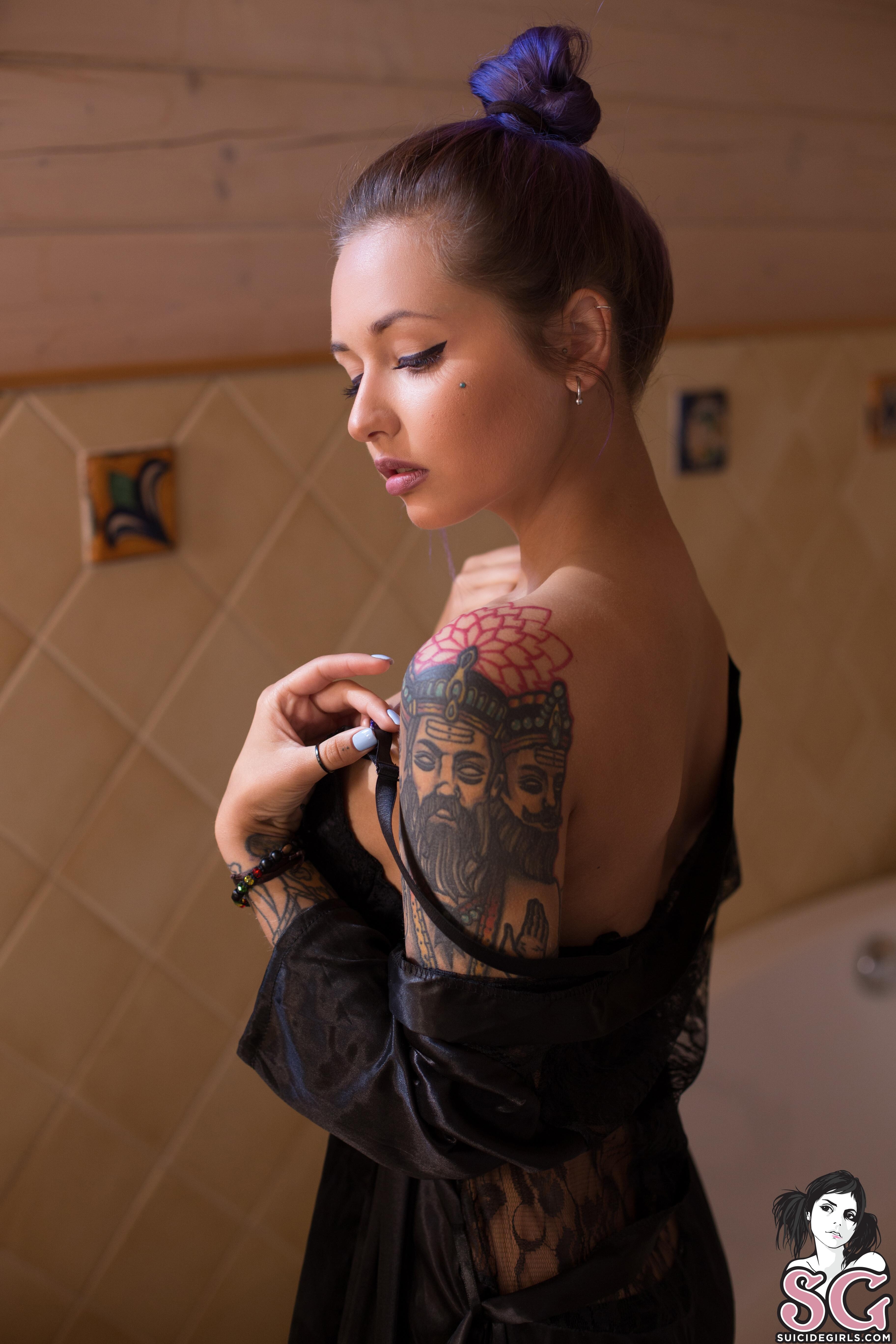 Suicidegirls-Valeriya--Before-The-07.jpg