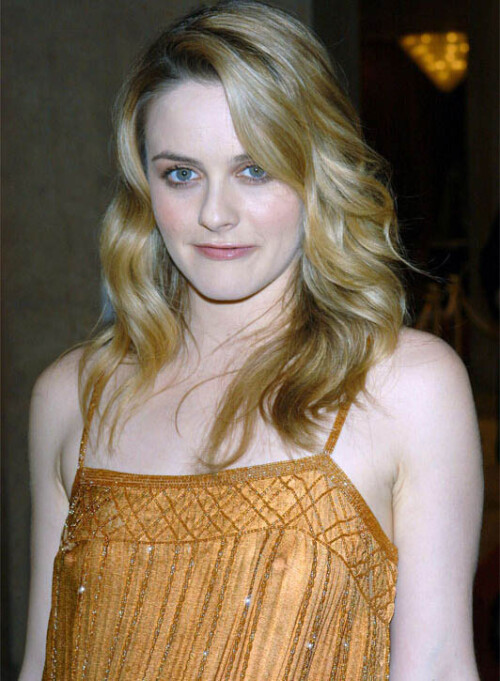 alicia_silverstone4102005.jpg