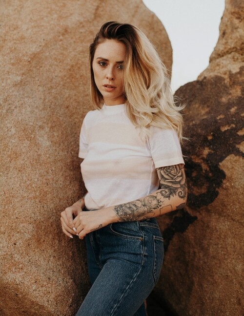 alysha-nett-389-9636.jpg