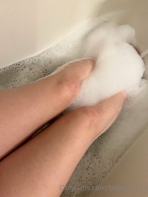 Actuallyemmy/Babygirl123 Nude Leaked Onlyfans Photo Actuallyemmy/Babygirl123 Nude Leaked Onlyfans Photo