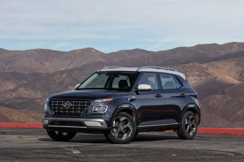 hyundai-venue-2022-05-black-exterior-front-angle-suv-scaled.jpg