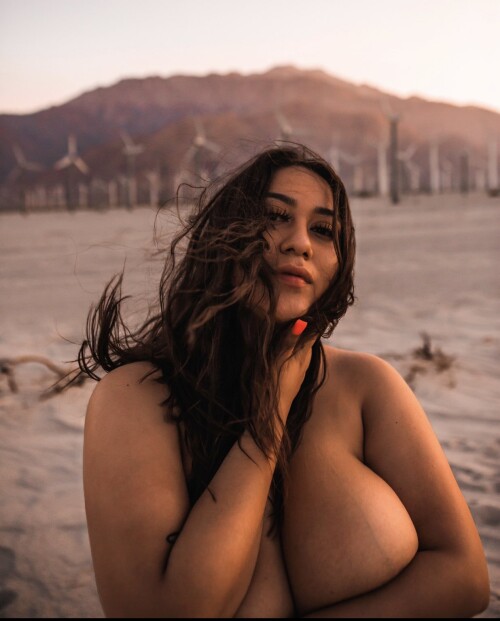 Rosa Guttierez (better known as Roserayy/Realroses/Rosiesterritory) Nude Leaked Onlyfans Photo Rosa Guttierez (better known as Roserayy/Realroses/Rosiesterritory) Nude Leaked Onlyfans Photo