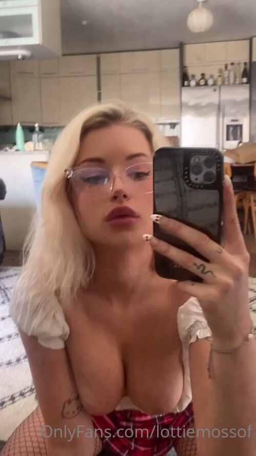 Lottie Moss Nude Leaked Onlyfans Photo Lottie Moss Nude Leaked Onlyfans Photo