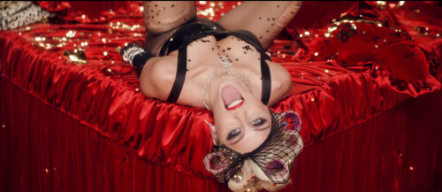 miley-330f7ecef25ec16b6.md.jpg