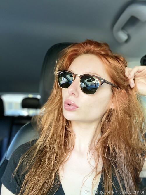 misslacylennon-19-06-2020-445103049-So-I-got-these-new-sunglasses-because-I-didnt-own-a-pair-and-California-is-quite-sunny..jpg