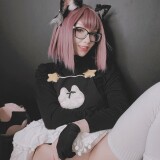 naughty-upskirt-12