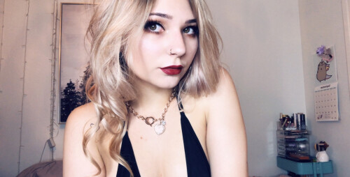 red-lips-15.md.jpg