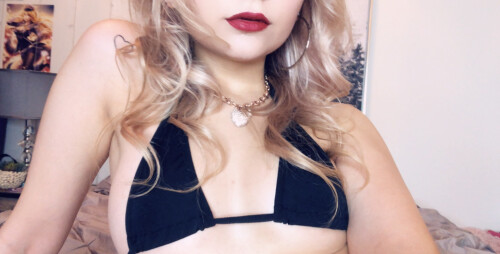 red-lips-37.md.jpg