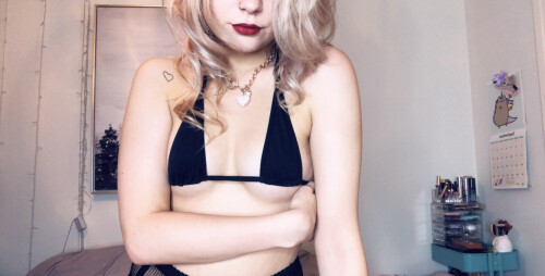 red-lips-8.md.jpg
