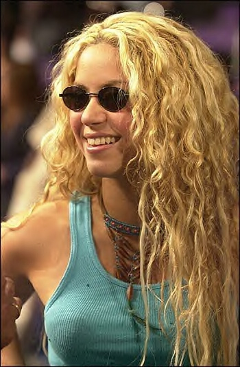 shakira036.jpg