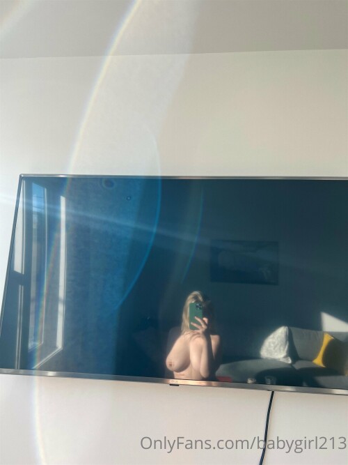 Actuallyemmy/Babygirl123 Nude Leaked Onlyfans Photo Actuallyemmy/Babygirl123 Nude Leaked Onlyfans Photo
