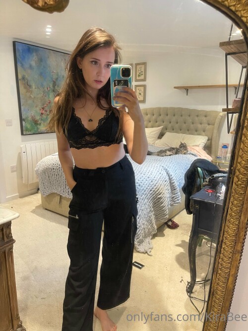 Kirabee / Kitten Sophie Nude Leaked Onlyfans Photo Kirabee / Kitten Sophie Nude Leaked Onlyfans Photo