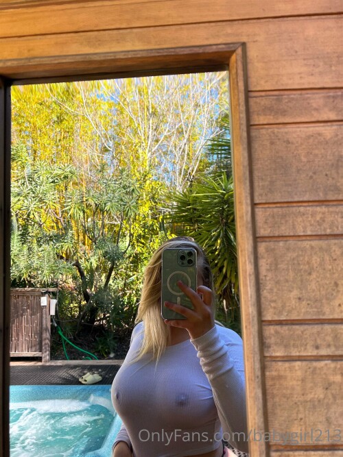 Actuallyemmy/Babygirl123 Nude Leaked Onlyfans Photo Actuallyemmy/Babygirl123 Nude Leaked Onlyfans Photo